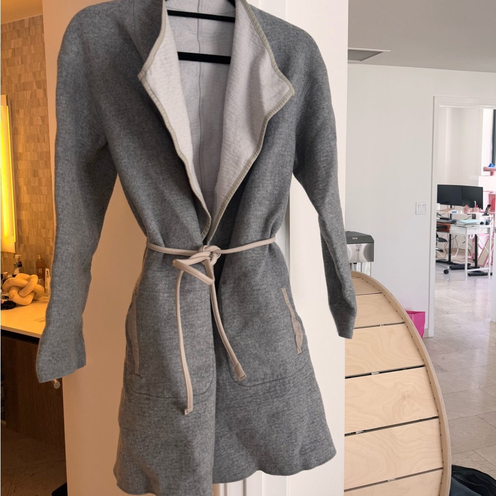 GRAY LEATHER TRIM JACKET